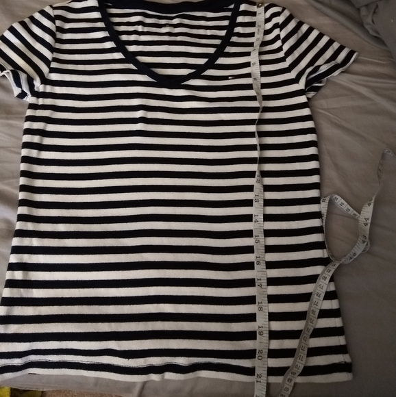 Tommy Hilfiger Striped V Neck Top S - Picture 7 of 8